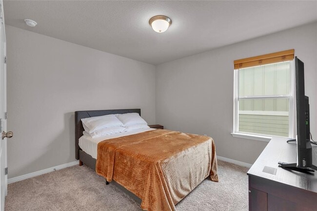 Building Photo - 6401 Night Chinook Dr