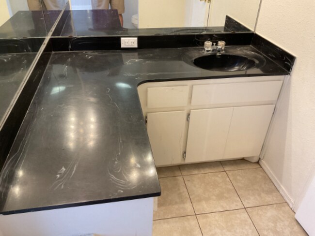 Building Photo - 5306 Langford Ln