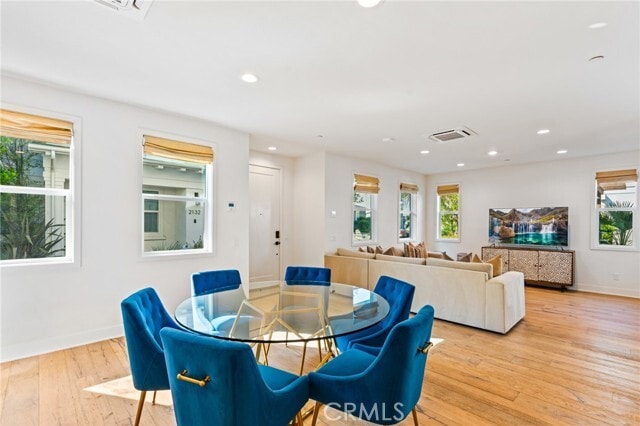 Building Photo - 2116 Cresta Dr