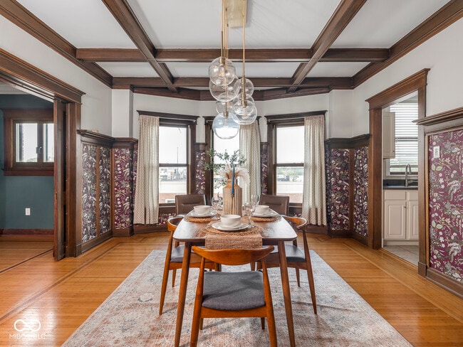 Building Photo - 2161 N Meridian St