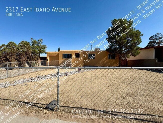 Building Photo - 2317 E Idaho Ave