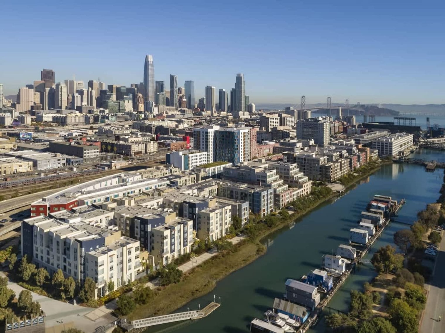 Building Photo - 355 Berry St