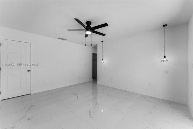 Building Photo - 15042 SW 149th Ct