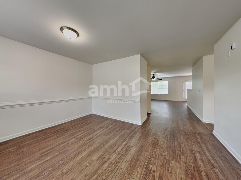 Building Photo - 5149 Liberty Hall Cir