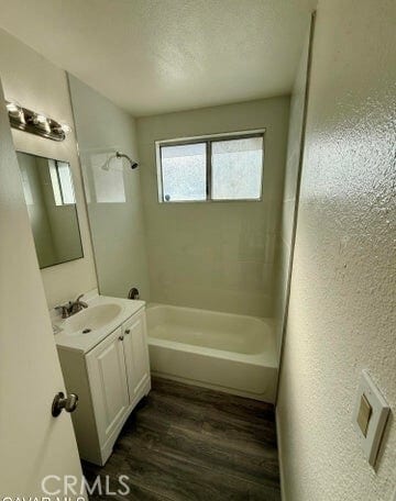 Building Photo - 44411 Kingtree Ave