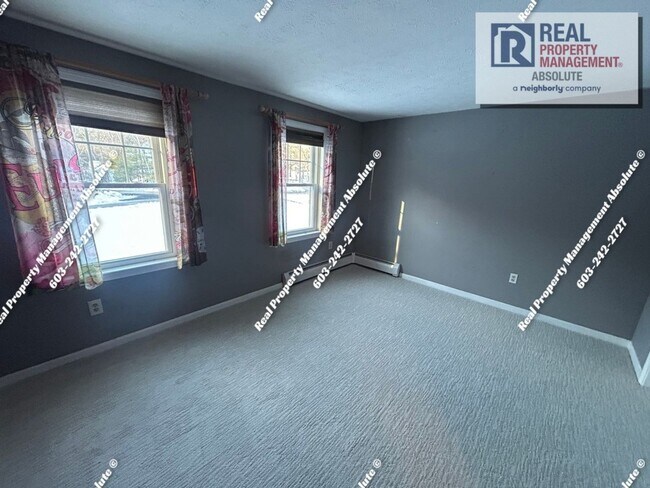 Building Photo - 44 Pinewood Rd