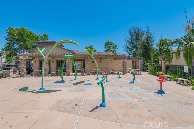 Building Photo - 2840 S Via Belamaria