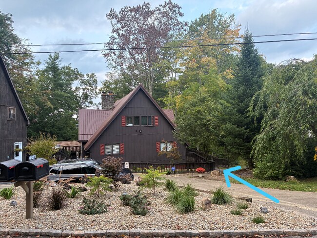 Building Photo - 244 Toby Rd