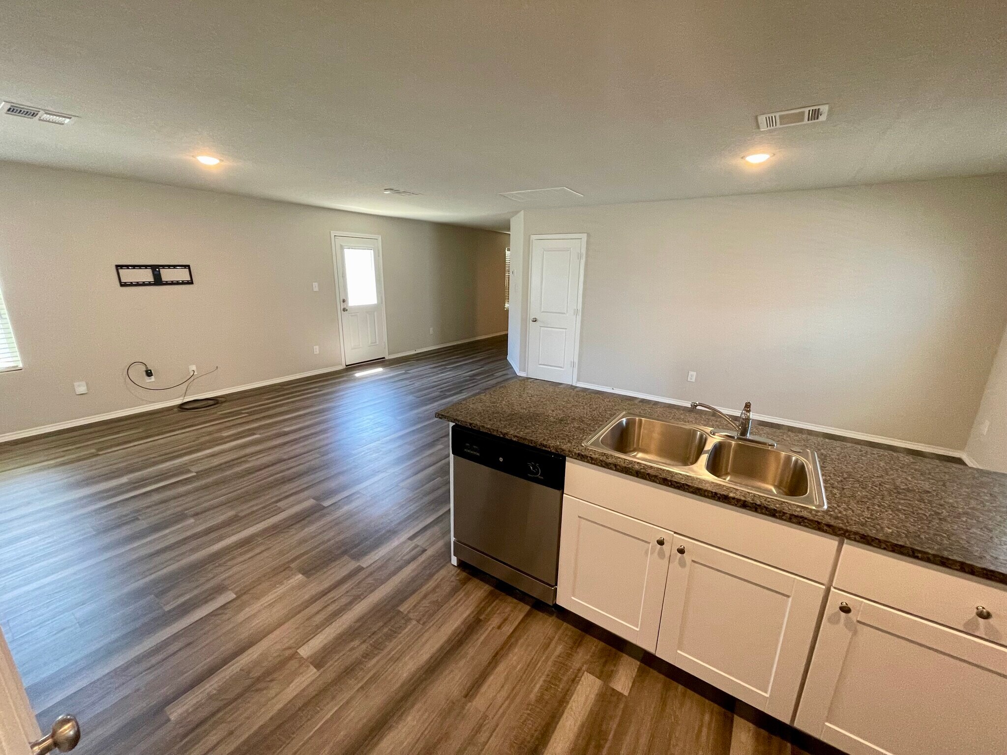 Building Photo - 4219 Volcano Way