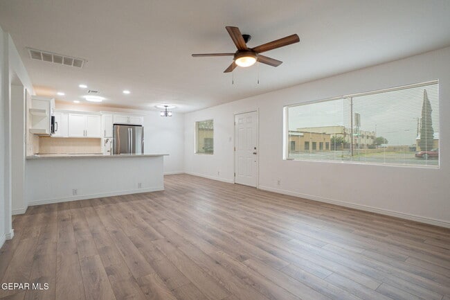 Building Photo - 6302 Wieland Way