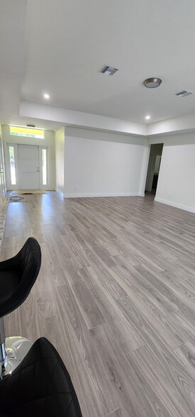 Living room - 10925 Red Dragon Ln