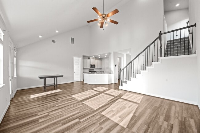 Building Photo - 8835 Orchid Vly Wy