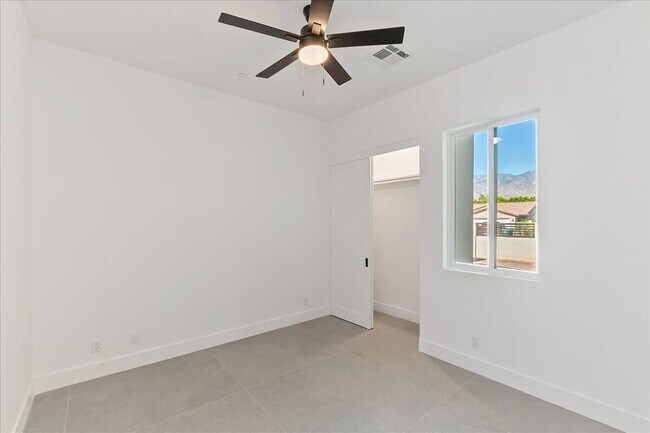 Building Photo - 31260 Avenida La Paloma