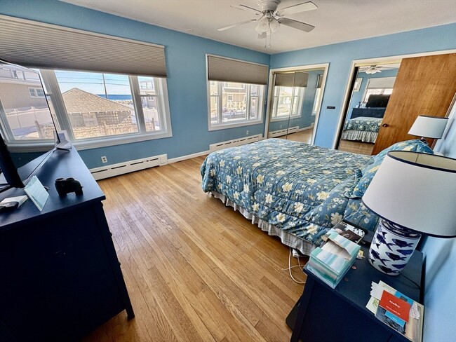 Building Photo - 124 Manomet Ave