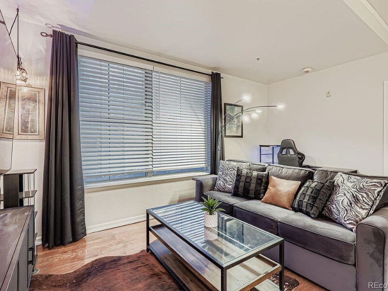 Building Photo - 1975 N Grant St