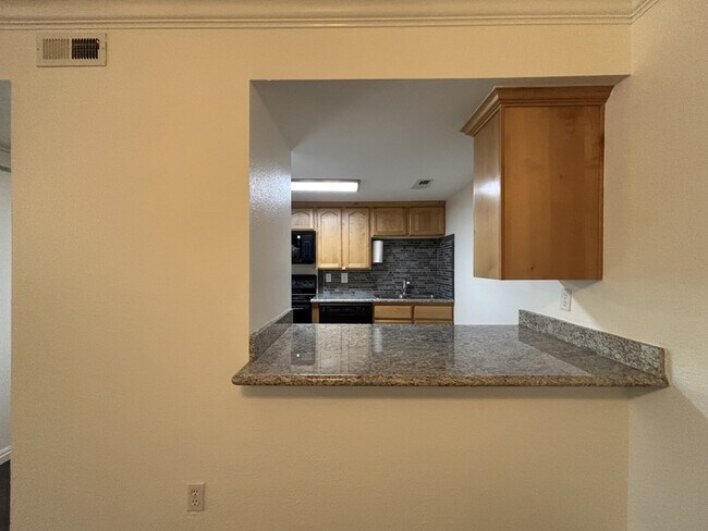 Building Photo - 5700 S 900 E