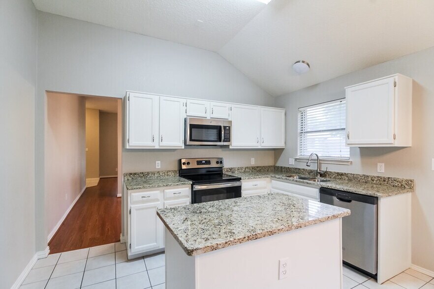 Building Photo - 603 Wolcott Ln