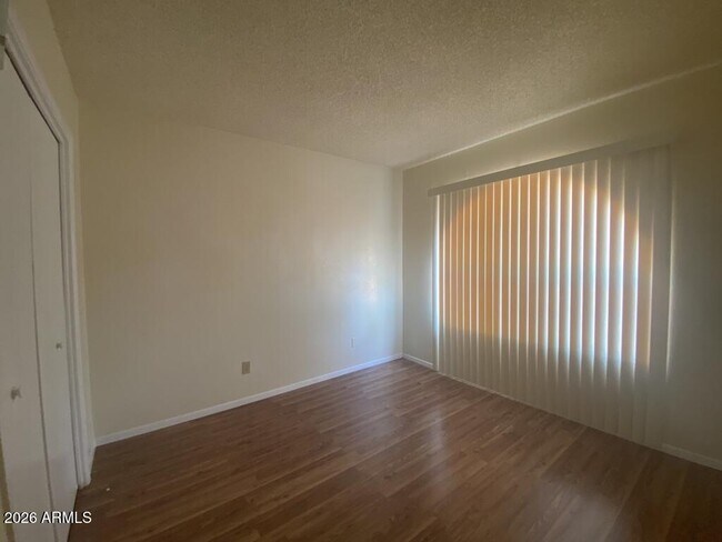 Building Photo - 4606 Paseo Las Palmas