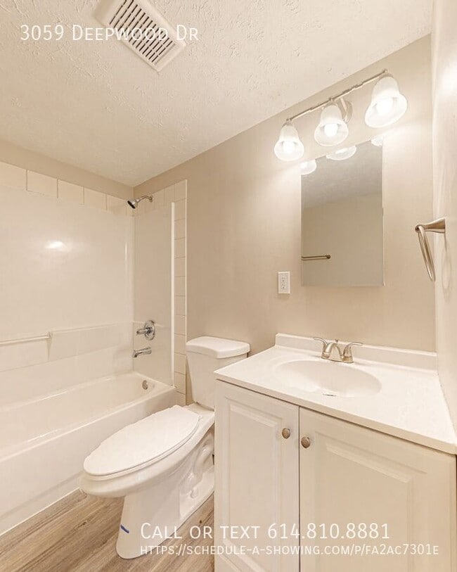 Building Photo - 3059 Deepwood Dr