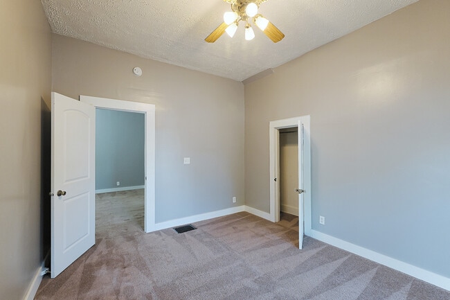 Building Photo - 1629 C St