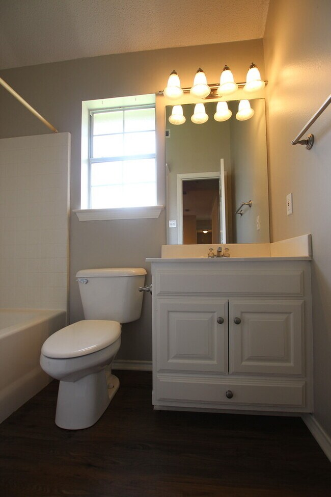 Building Photo - Available Now! 3 Bed 2 Bath Rental in Bullard ISD!