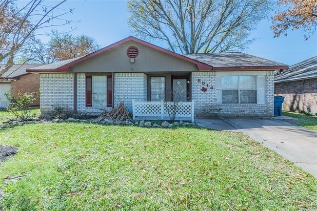 Building Photo - 5514 Vickita Dr