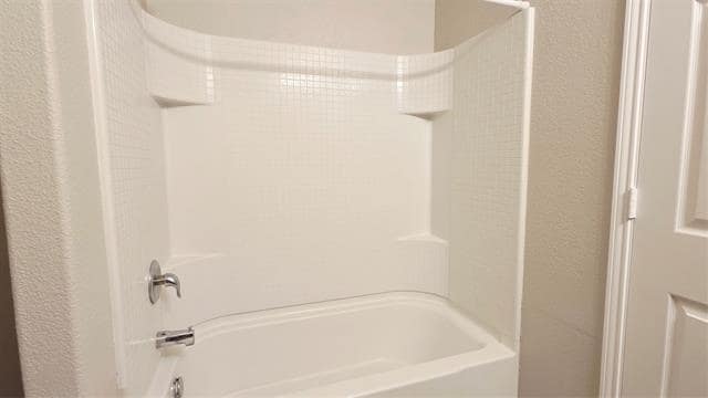 Building Photo - 824 Rivers Creek Ln