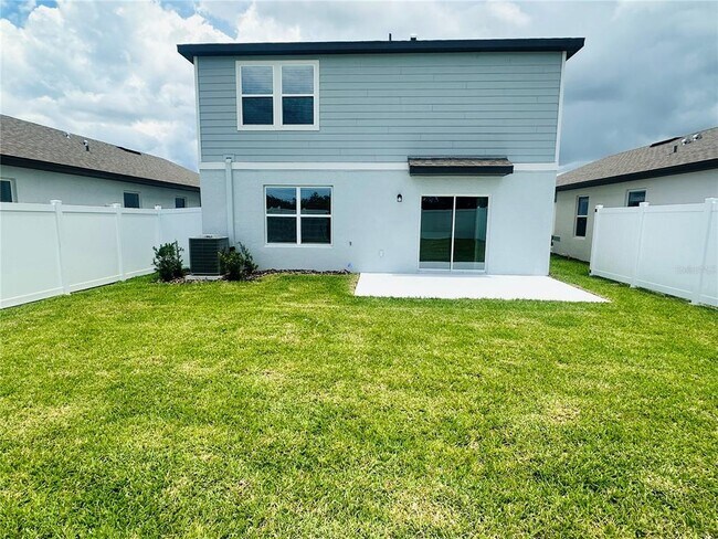 Building Photo - 3537 Hornbeam Rd
