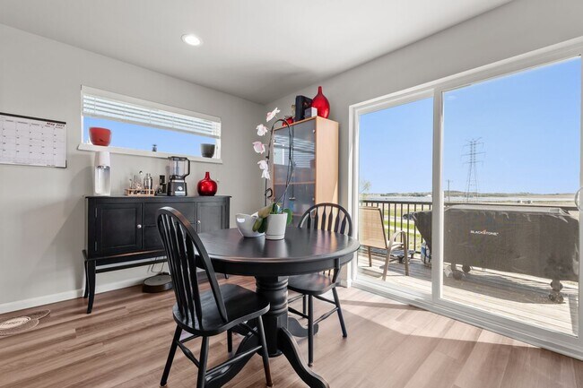 Building Photo - 2467 Wildcat Dr