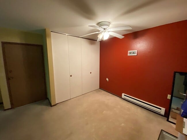 Building Photo - SHI RENTAL