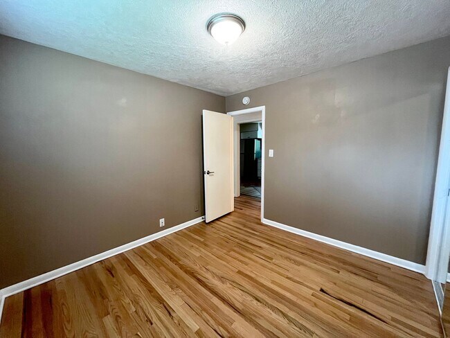 Building Photo - Spacious Littleton Home with Large Fenced Yard & Attached Garage!