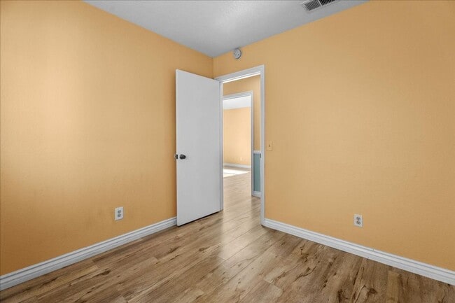 Building Photo - Bright Single Story Home with Open Layout and Private Yard