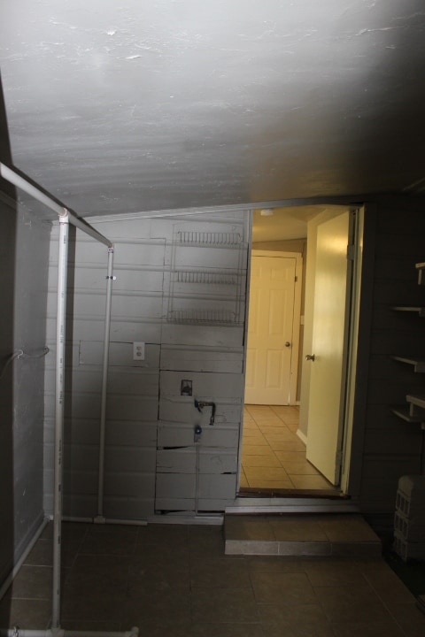 Building Photo - 902 NW 99th St