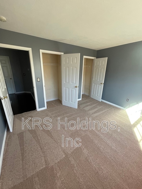 Building Photo - 861 Sugarloaf Run