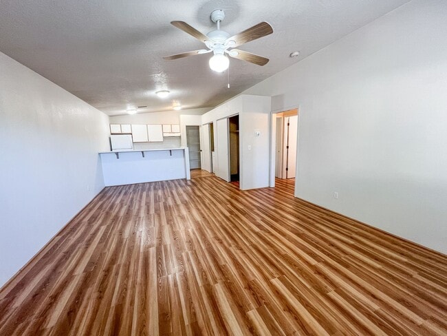 Building Photo - 2587 Quirt Cir