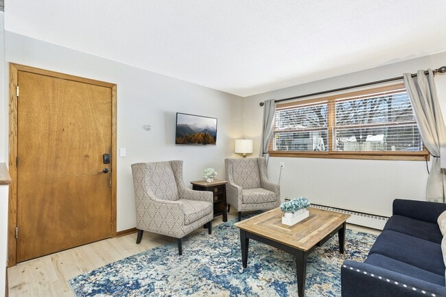 Building Photo - 157 Mississippi Pl