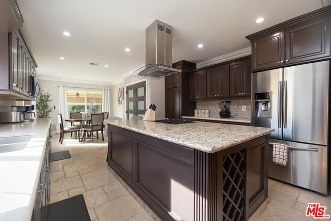 Building Photo - 5181 Densmore Ave