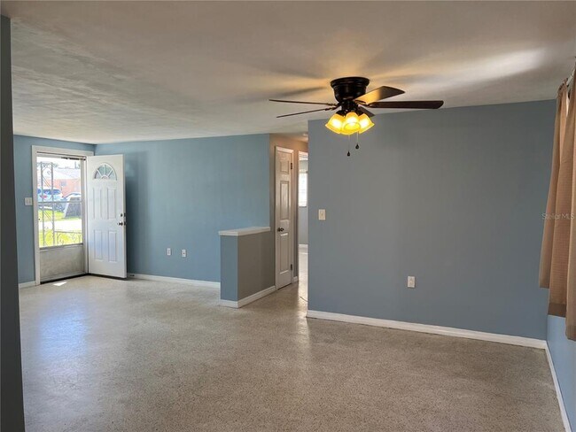 Building Photo - 1253 Brightwell Dr