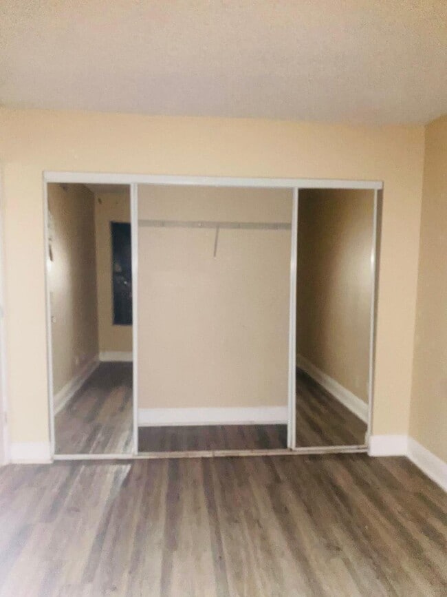 Building Photo - 1561 Windorah Way