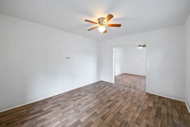 Building Photo - 5110 Avenue H