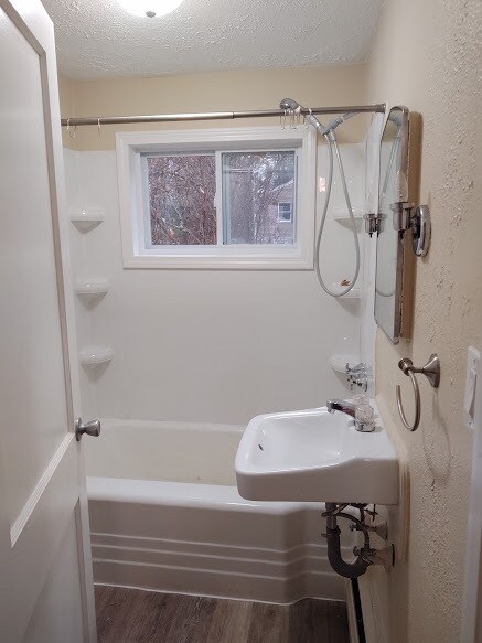 Building Photo - 38 Snow Rd