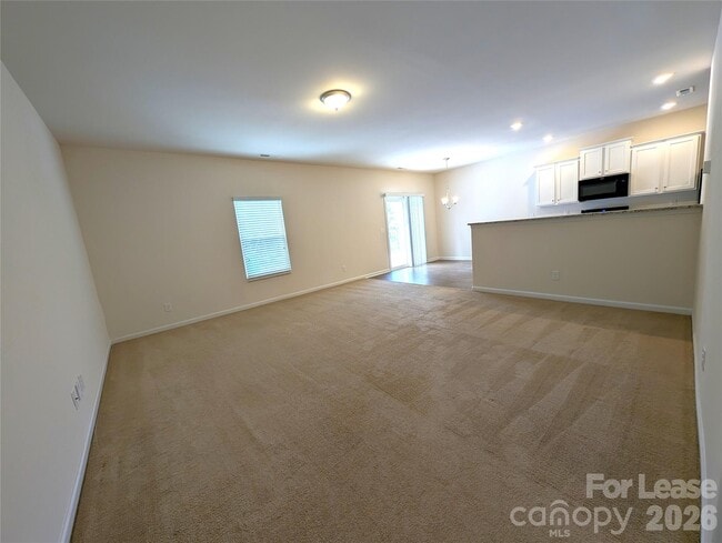 Building Photo - 8321 Kneller St