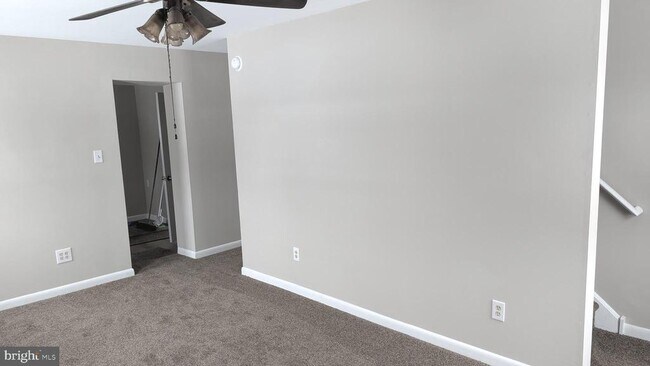 Building Photo - 1430 Hurffville Rd