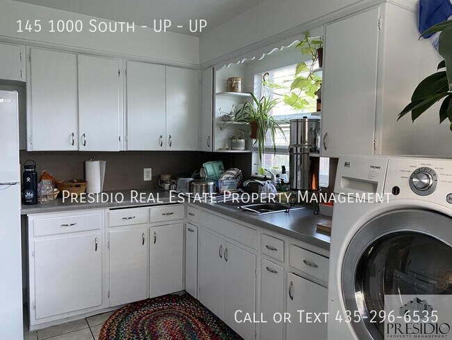 Building Photo - 145-1000 1000 S
