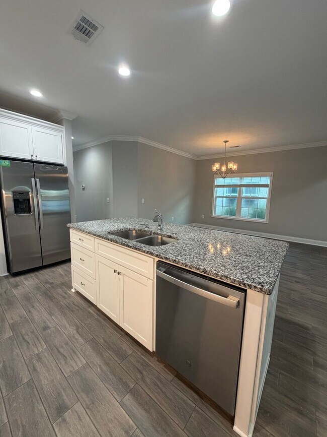 Building Photo - 158 The Villas Wy