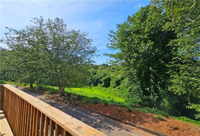 Building Photo - 434 High Creek Trce