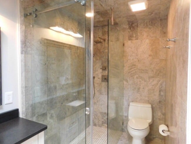 Building Photo - Spacious 2 Bedroom Home Located In Sea Pines