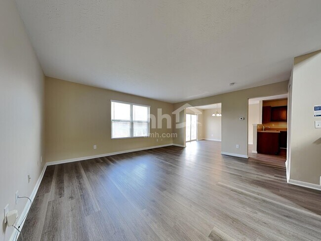 Building Photo - 10654 Sinclair Dr