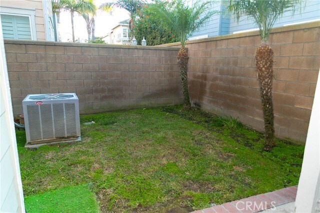 Building Photo - 20909 Monarch Ln