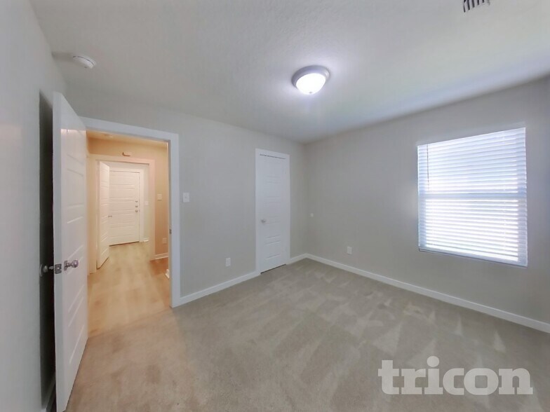 Building Photo - 7244 Littlefoot Ln